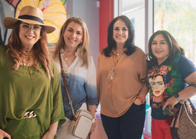 Annie posing together with three beautiful guests inside Vibras.